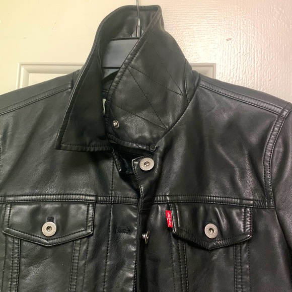 Levi's Strauss & CO Faux Leather Jacket With Removable Sherpa Collar - Picture 11 of 16